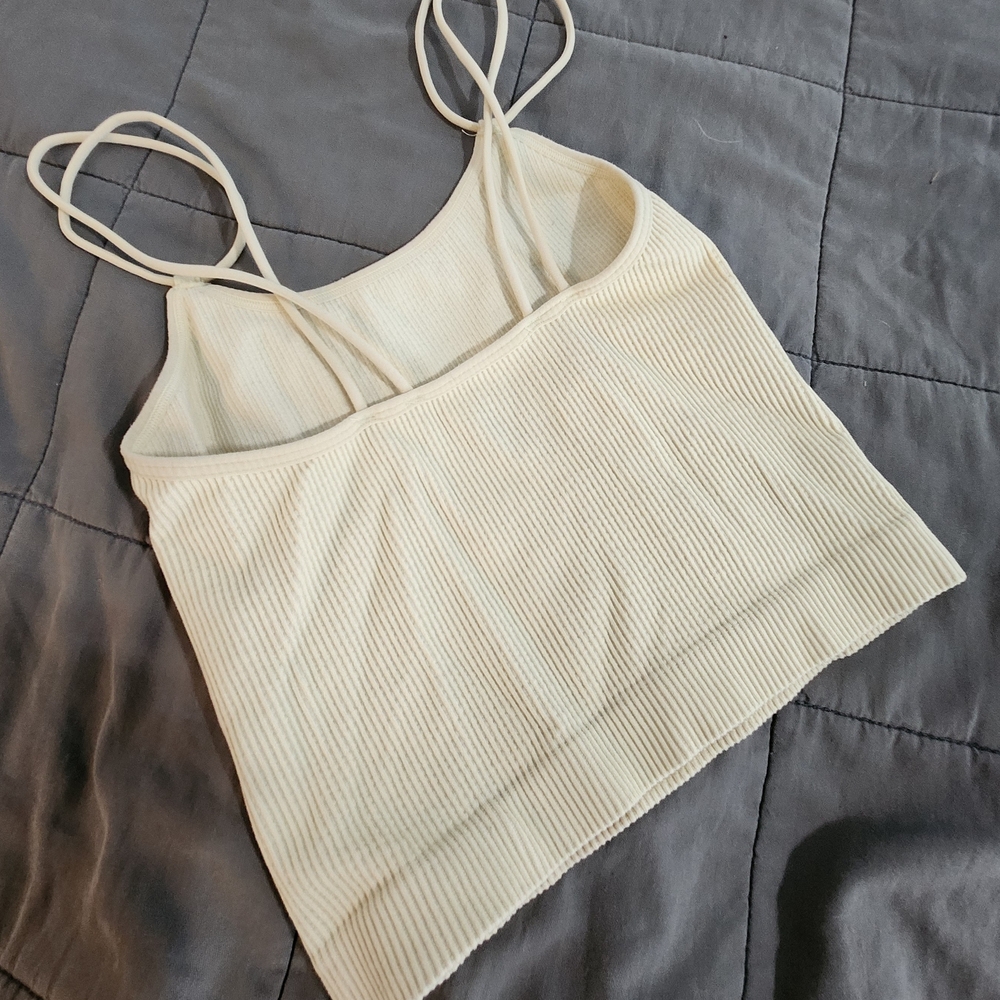 Colsie Cream Ribbed Crop Top - Picture 2 of 2